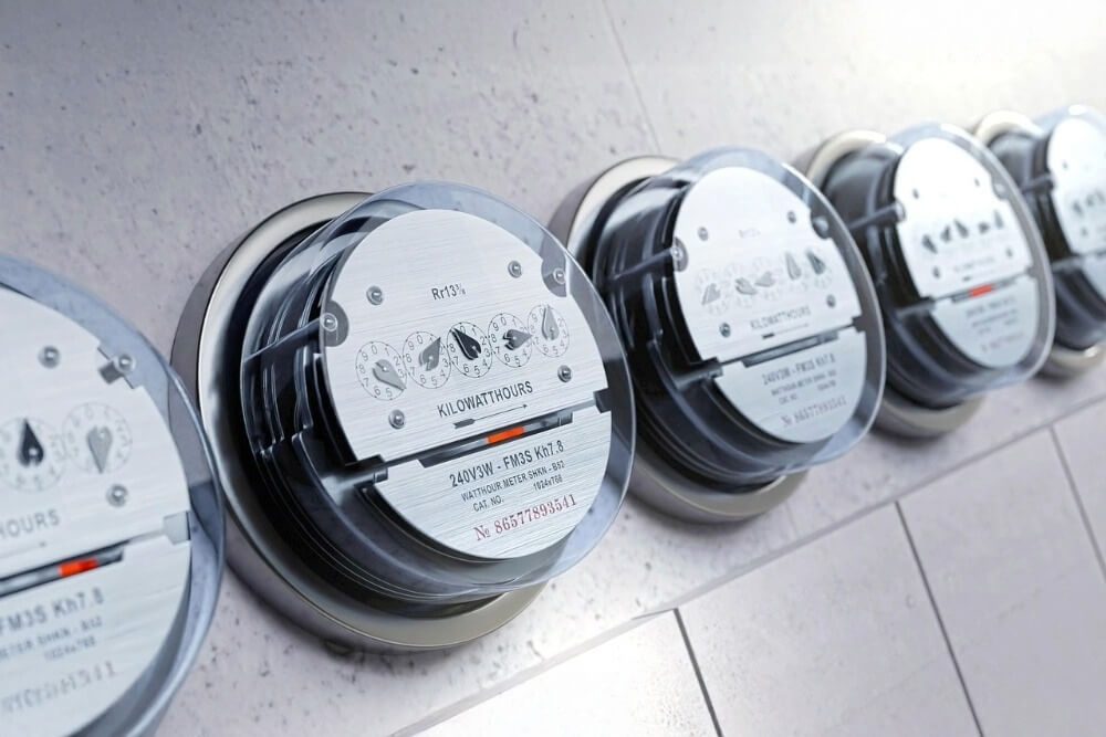 Domestic and large-scale battery systems