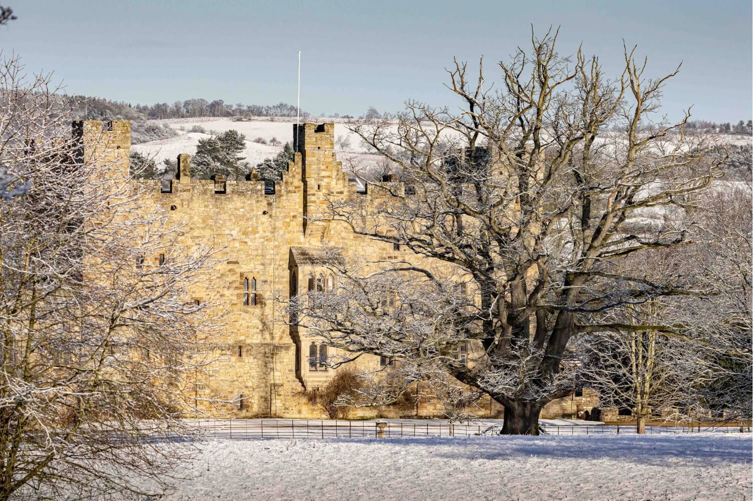 WinterHome Humshaugh Castle in the snow